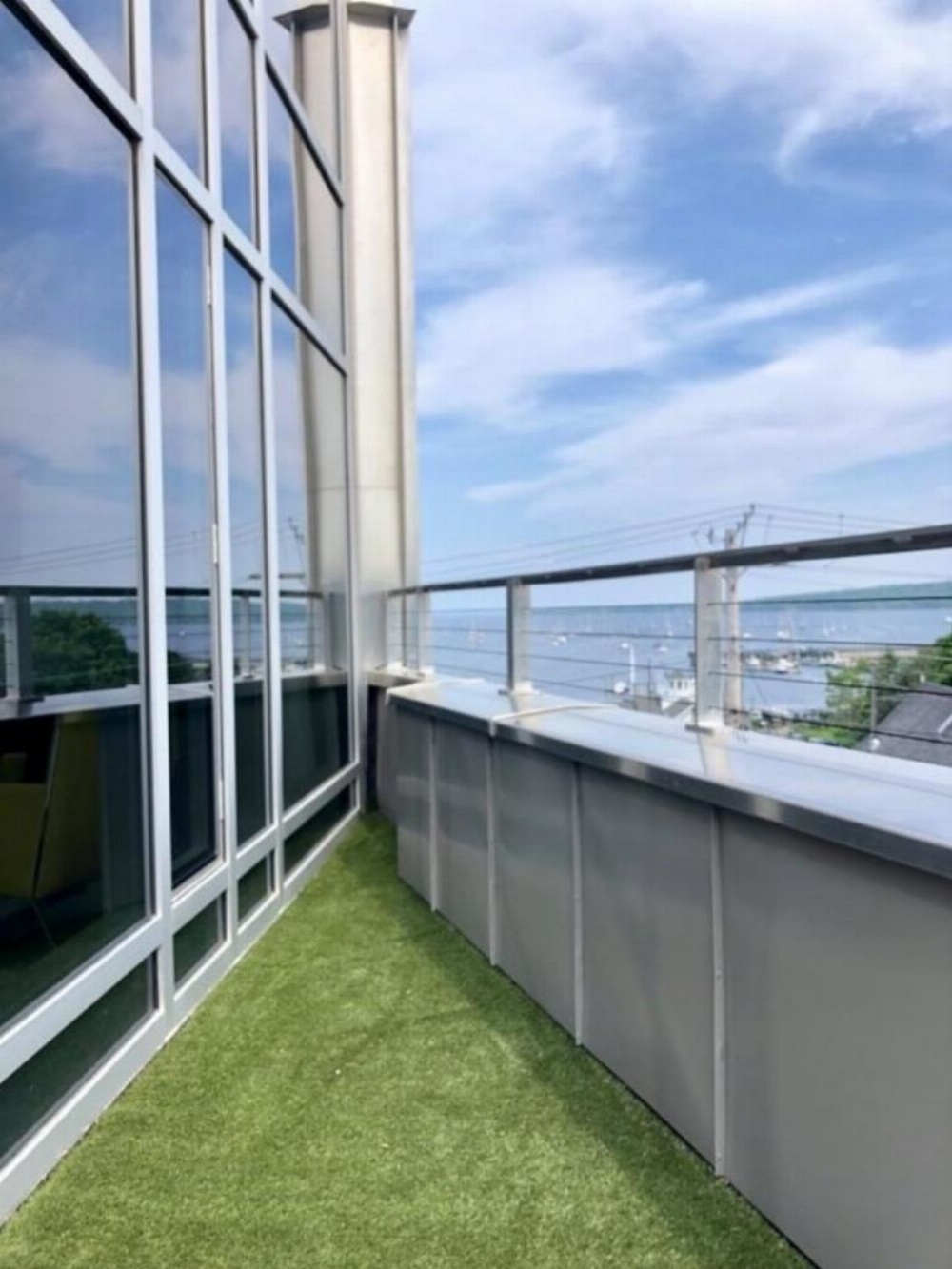 250 Main Hotel Main image